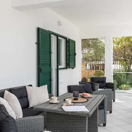 Appartement In Arbanija With Sea View, Terrace, Air Conditioning, Wifi 5139-3 Trogir