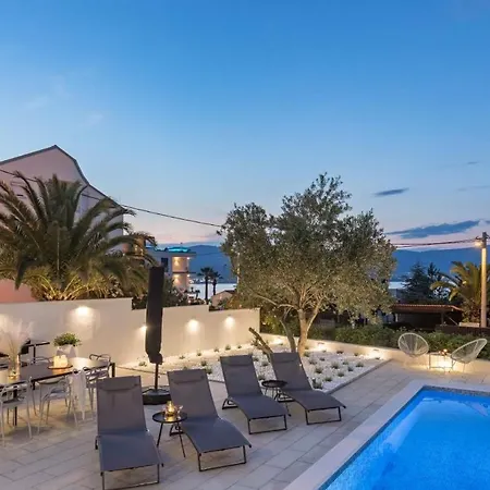 In Arbanija With Sea View, Terrace, Air Conditioning, Wifi 5139-3 * Trogir